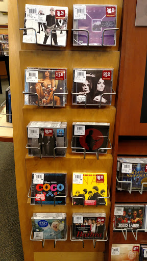 Book Store «Barnes & Noble», reviews and photos, 791 S Main St, Orange, CA 92868, USA