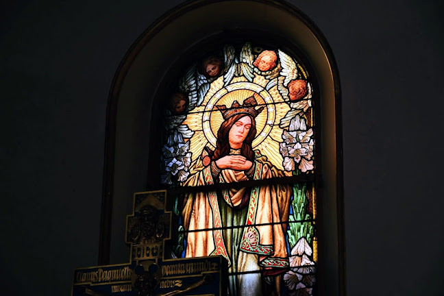 Recenze na Filiální kostel Neposkvrněného Početí Panny Marie na Rožberku v Hradec Králové - Kostel