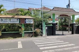 SMP Negeri 2 Bambanglipuro image