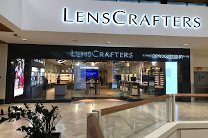 LensCrafters image