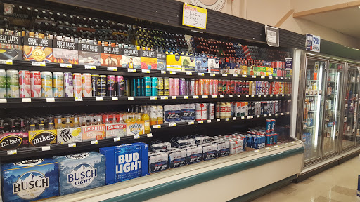 Market «Wadsworth Hometown Market», reviews and photos, 115 State St, Wadsworth, OH 44281, USA