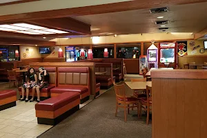 Pizza Hut image