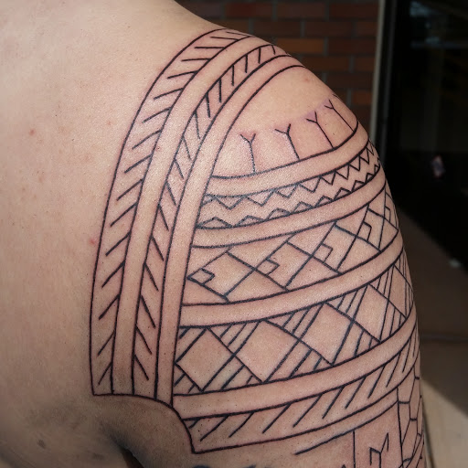 Explore tropical tattoo ideas, creative tattoo ideas in Fremont, available at Inkies Tattoo Studio