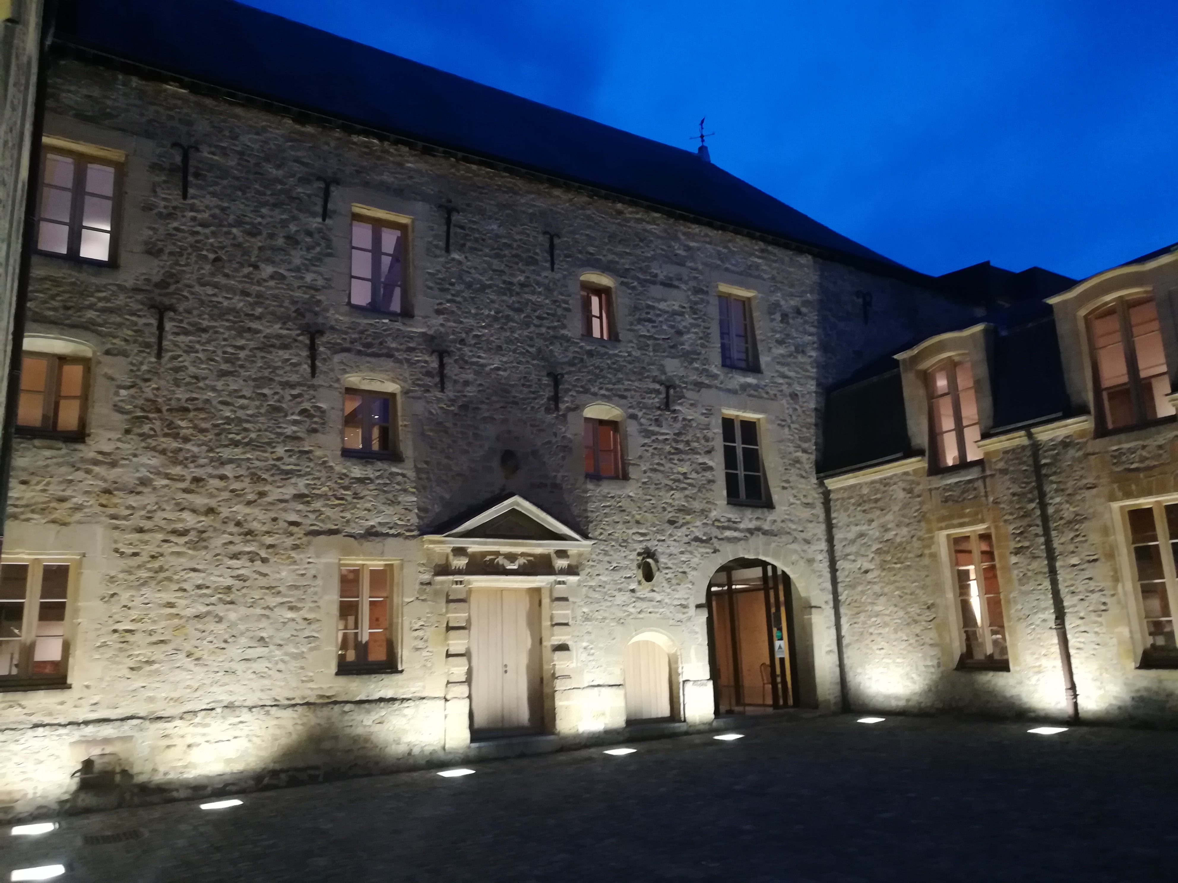 Photo n° 4 de l'avis de Denis.o fait le 18/05/2019 à 20:10