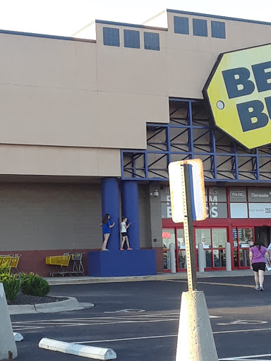 Electronics Store «Best Buy», reviews and photos, 9301 Quivira Rd, Overland Park, KS 66215, USA