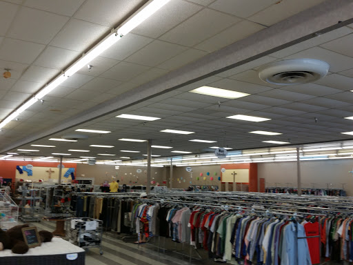 Thrift Store «Downtown Rescue Mission Thrift Store», reviews and photos, 930 Old Monrovia Rd NW, Huntsville, AL 35806, USA