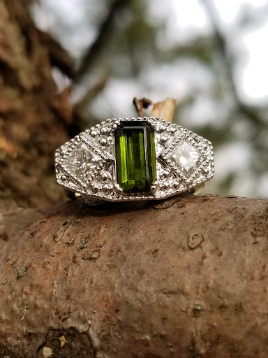 Jewelry Store «Cambridge Jewelers», reviews and photos, 76 Maple Dr, Hudson, OH 44236, USA