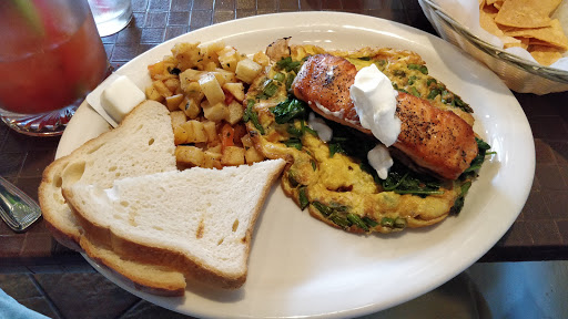 Fine Dining Restaurant «Bailey Street Kitchen», reviews and photos, 13010 Bailey St, Whittier, CA 90601, USA