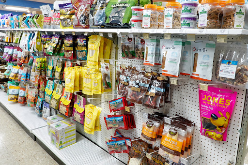 Pet Supply Store «Arcata Pet», reviews and photos, 600 F St #6, Arcata, CA 95521, USA