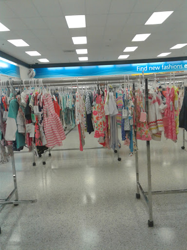 Clothing Store «Ross Dress for Less», reviews and photos, 7612 Denton Hwy, Watauga, TX 76148, USA