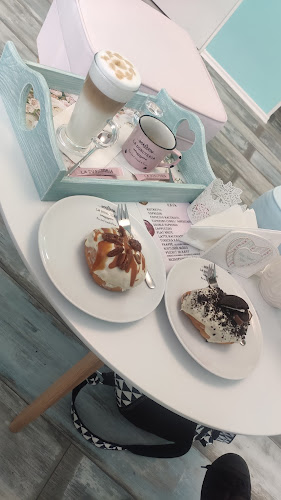 https://www.instagram.com/la_donuteria_cz/