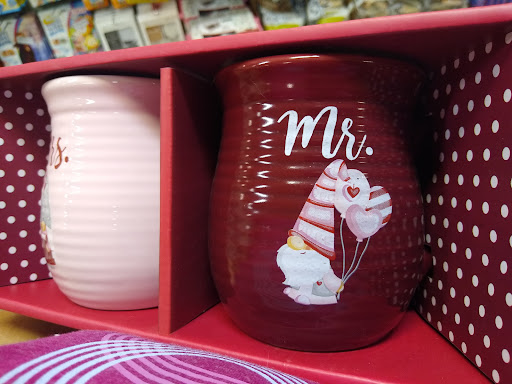 Discount Store «Bargain Hunt», reviews and photos, 821 S James Campbell Blvd, Columbia, TN 38401, USA