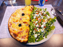 Pizza du Pizzeria Pizza Top Sainte Cecile à Carmaux - n°4
