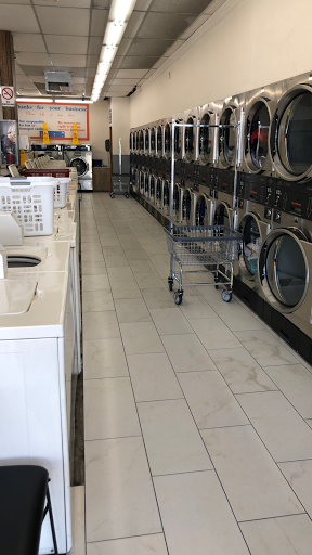 Laundromat «Elk Grove Launderland», reviews and photos, 8767 Elk Grove Blvd, Elk Grove, CA 95624, USA