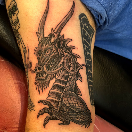 Tattoo Shop «Tattoo Zone By Stano», reviews and photos, 990 Derbyshire Rd, Daytona Beach, FL 32117, USA