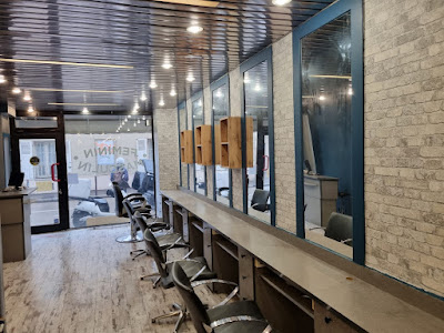 RH COIFFURE BARBIER à Paris