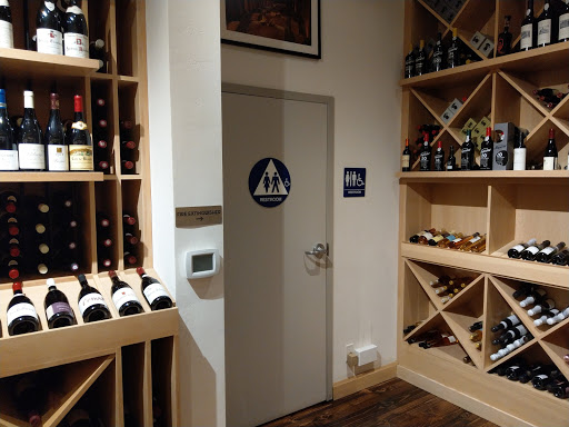 Wine Store «Half Moon Bay Wine & Cheese», reviews and photos, 421 Main St, Half Moon Bay, CA 94019, USA