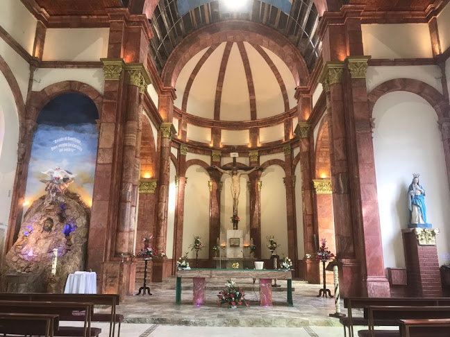 Opiniones de Iglesia Católica Santa Teresa de Jesús - Monay en Cuenca - Iglesia
