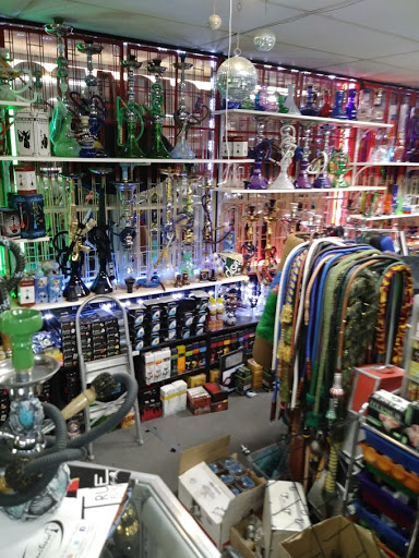 Tobacco Shop «EYE Smoke Shop», reviews and photos, 11801 N 19th Ave #10, Phoenix, AZ 85029, USA