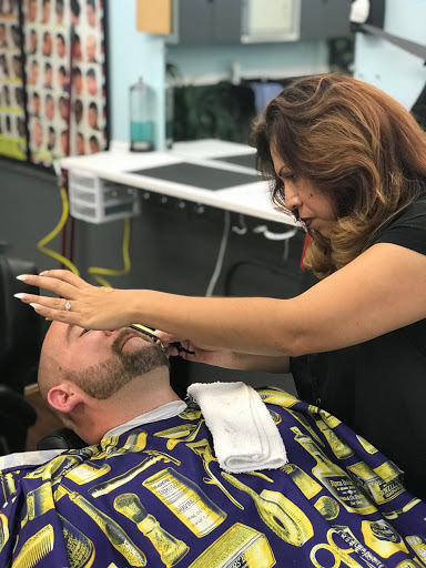 Barber Shop «U.S. CUTS BARBERSHOP INC.», reviews and photos, 426 E Derby Ave, Auburndale, FL 33823, USA