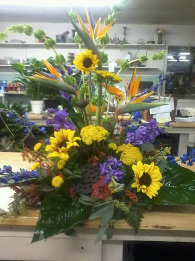 Florist «McBride Florist», reviews and photos, 805 6th Ave SE, Decatur, AL 35601, USA