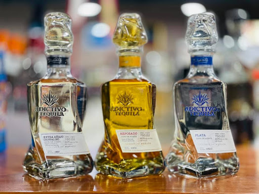 Liquor Store «Liquor & Tobacco Depot», reviews and photos, 570 N Schmale Rd, Carol Stream, IL 60188, USA