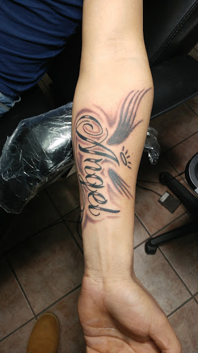 Explore matching tattoo ideas for husband and wife, creative tattoo ideas in Bethlehem, available at Southside Ink