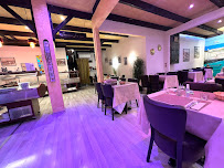Atmosphère du Restaurant libanais Restaurant Bayrout - Libanais à Grenoble - n°16