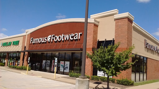 Shoe Store «Famous Footwear», reviews and photos, 3356 Green Mt Crossing Dr, Shiloh, IL 62269, USA