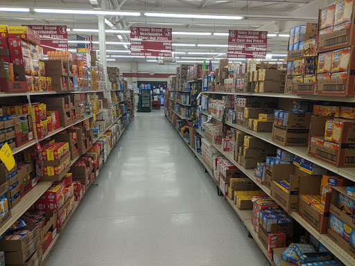 Grocery Store «United Grocery Outlet», reviews and photos, 4009 Rhea County Hwy # 102, Dayton, TN 37321, USA