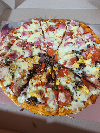 Liam pizza