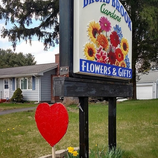Florist «Broad Brook Gardens», reviews and photos, 938 Sullivan Ave, South Windsor, CT 06074, USA