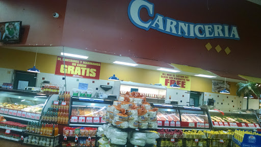 Grocery Store «Fiesta Foods», reviews and photos, 1875 N 1st St, Hermiston, OR 97838, USA