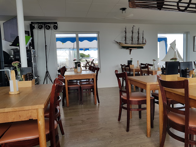 Kommentarer og anmeldelser af Mommark Marina