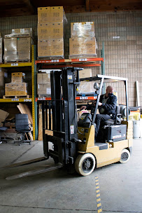 Modern Express | Courier & Logistics - Photo 5 - Car repair in Oakland, CA, Oakland