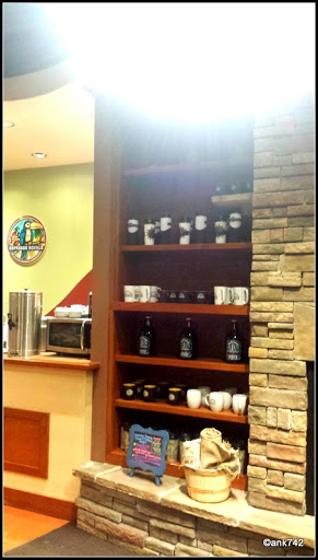 Coffee Shop «Espresso Royale», reviews and photos, 1411 S Neil St, Champaign, IL 61820, USA