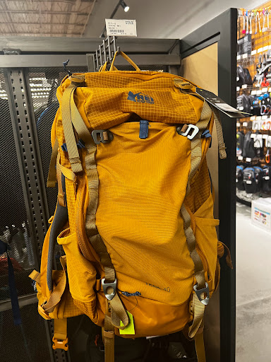 Camping Store «REI», reviews and photos, 1165 Perimeter Center W #200, Atlanta, GA 30338, USA