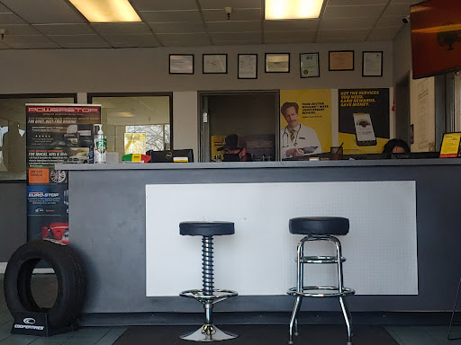 Auto Repair Shop «Meineke Car Care Center», reviews and photos, 2725 W Capitol Ave, West Sacramento, CA 95691, USA