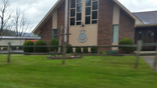 Thrift Store «Salvation Army Thrift Store», reviews and photos, 330 Pigeon St, Waynesville, NC 28786, USA