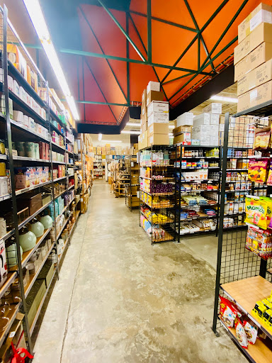 Furniture Store «Cost Plus World Market», reviews and photos, 2155 W 22nd St #500, Oak Brook, IL 60523, USA