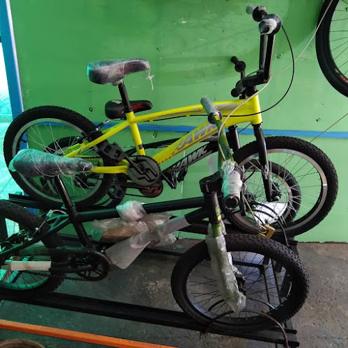 Opiniones de CICLO TIENDA J-R en Quito - Tienda de bicicletas