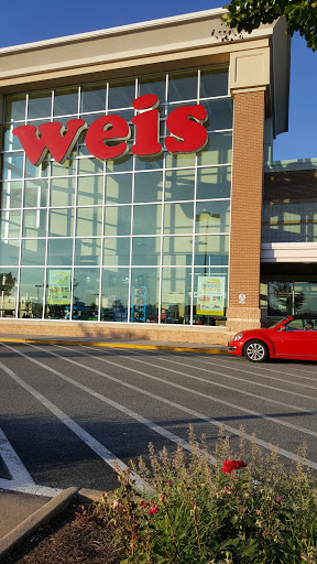 Supermarket «Weis Markets», reviews and photos, 217 Oak Lee Dr #15, Ranson, WV 25438, USA