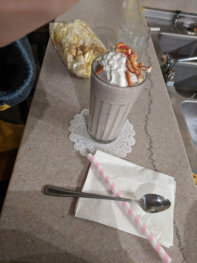 Dessert Shop «Sweet Moses», reviews and photos, 6800 Detroit Ave, Cleveland, OH 44102, USA