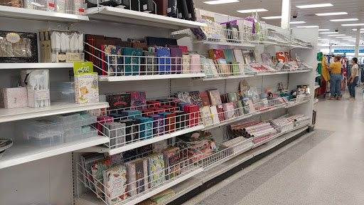 Clothing Store «Ross Dress for Less», reviews and photos, 20618 I-45, Spring, TX 77373, USA