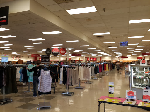 Department Store «T.J. Maxx», reviews and photos, 330 Howe Ave, Cuyahoga Falls, OH 44221, USA