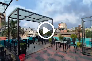 Papillon rooftop restaurant image