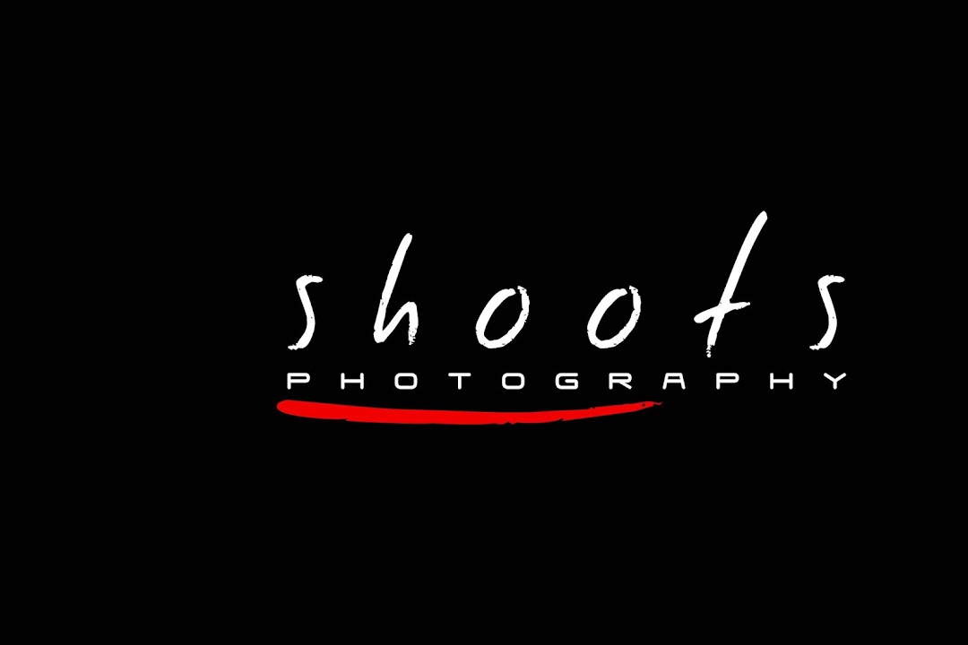 Shoots photography