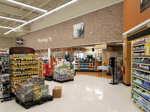 Grocery Store «Jewel-Osco», reviews and photos, 145 S Eastwood Dr, Woodstock, IL 60098, USA