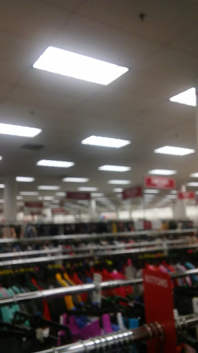 Clothing Store «Burlington Coat Factory», reviews and photos, 350 Towne Center Cir, Sanford, FL 32771, USA