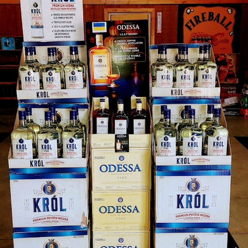 Liquor Store «Chestnut Mountain Wine and Spirits», reviews and photos, 4755 Martin Rd, Flowery Branch, GA 30542, USA